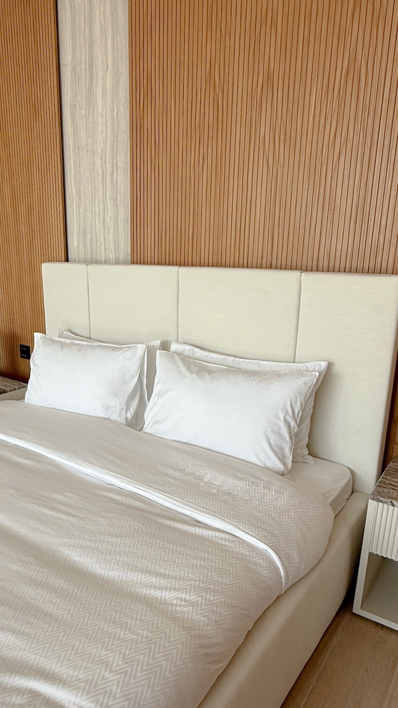 Selene Bed