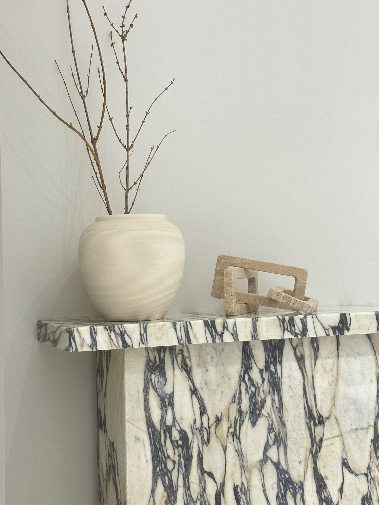 Violet Calacatta Viola Marble Console
