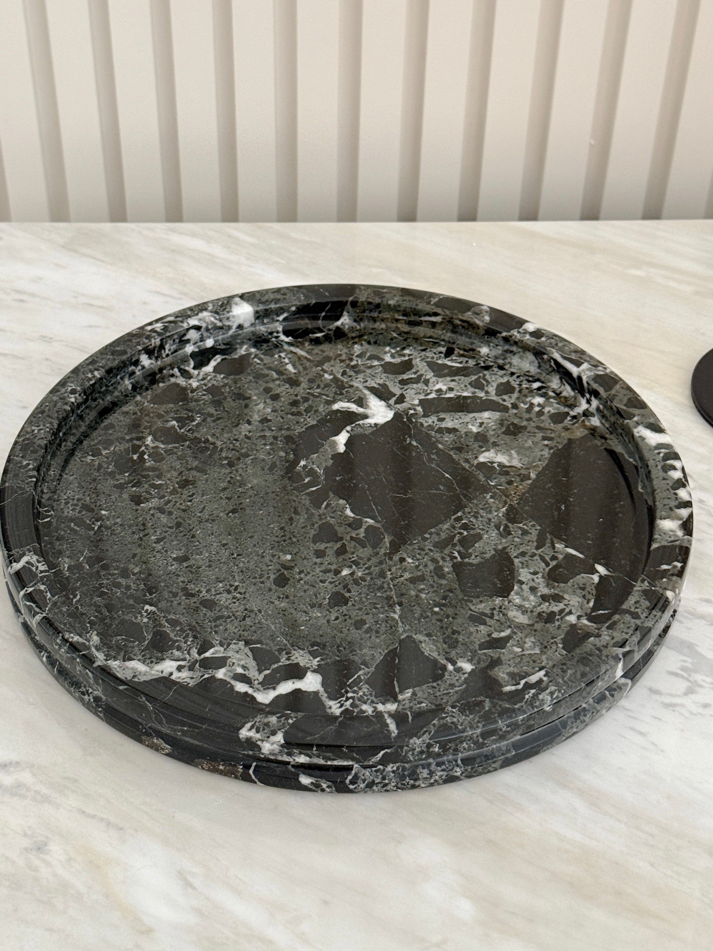 Victor Round Onyx Tray