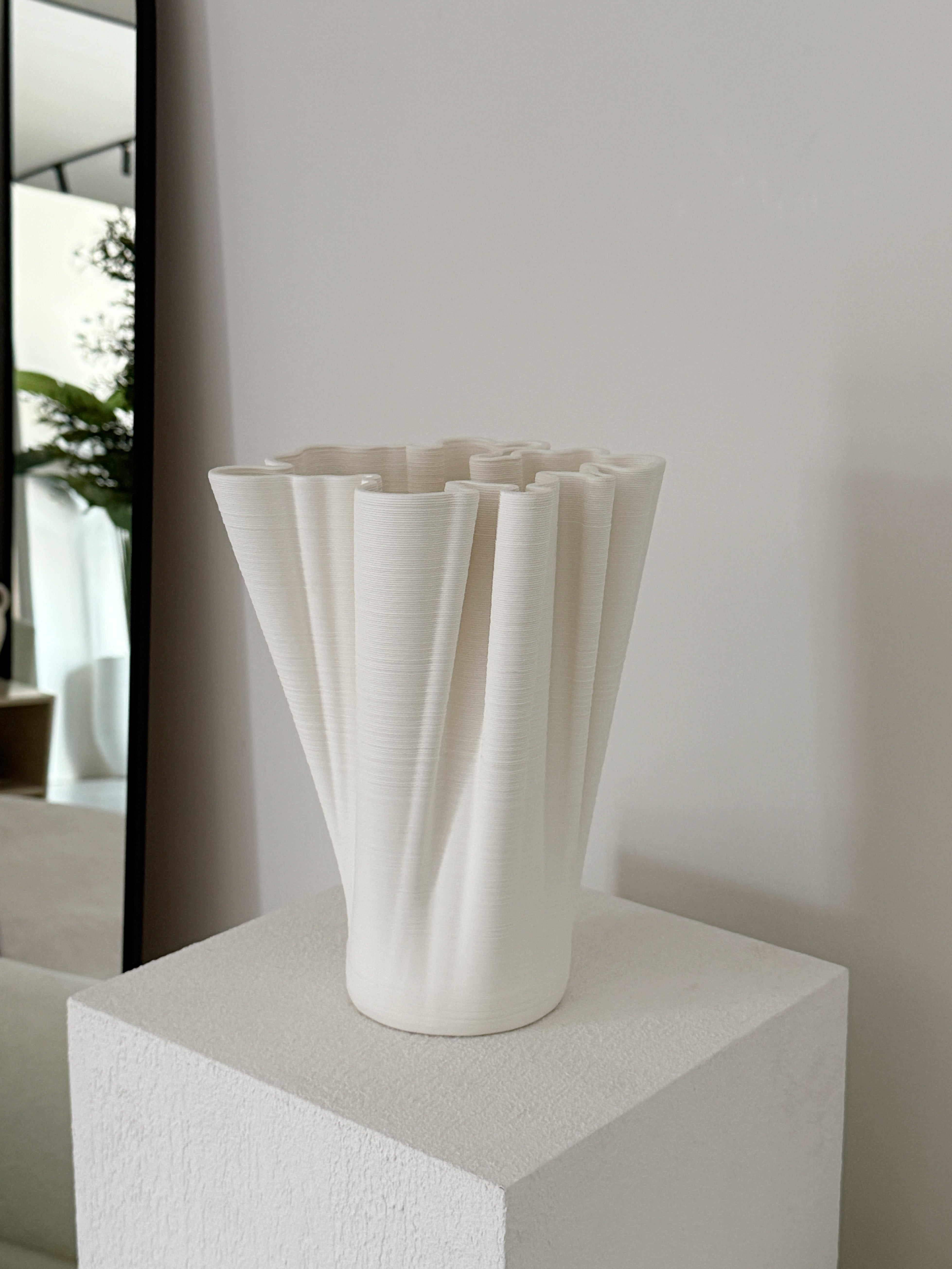 Houda Vase