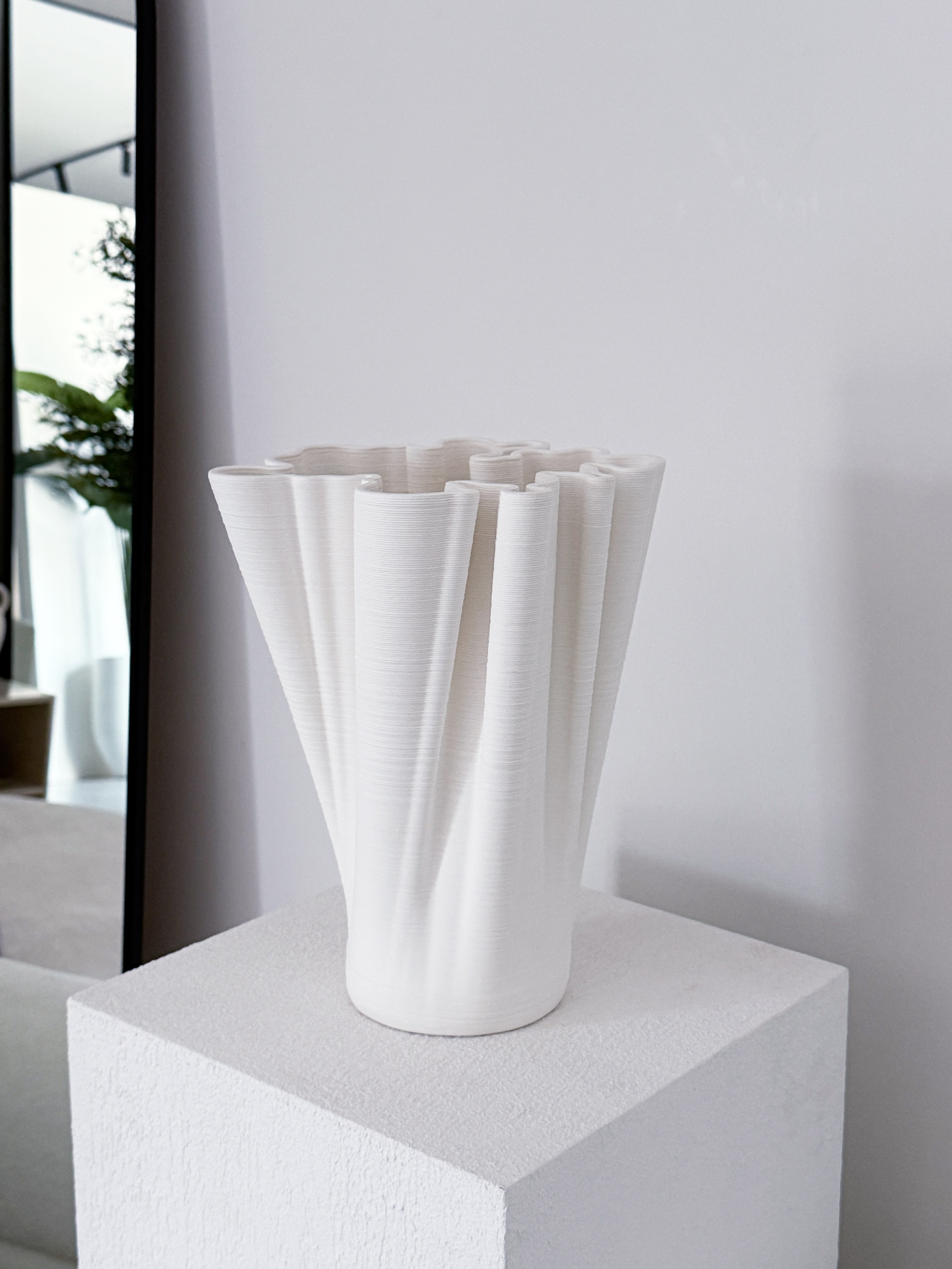 Houda Vase
