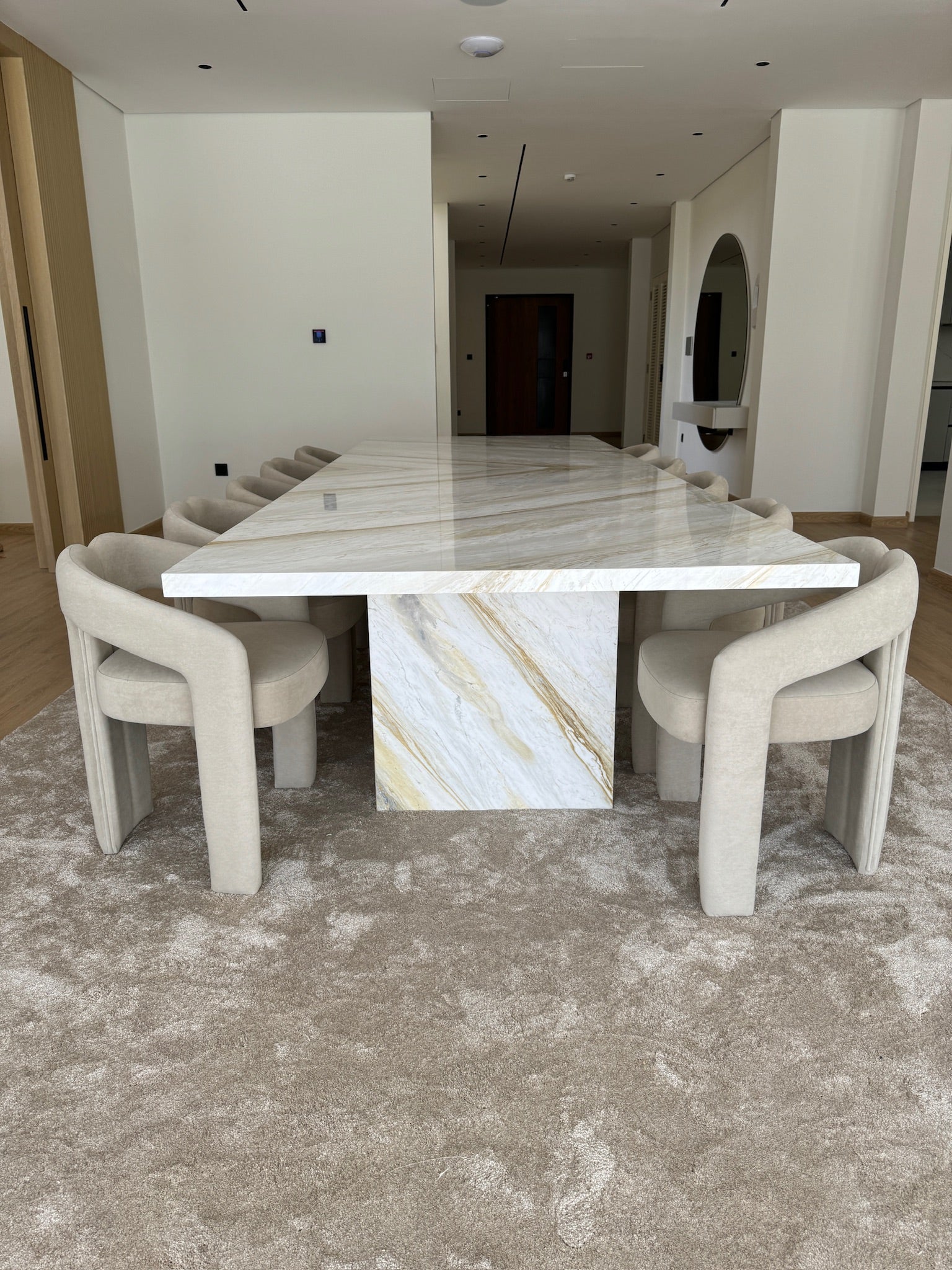 Namy Calacatta Greek Marble Dining Table