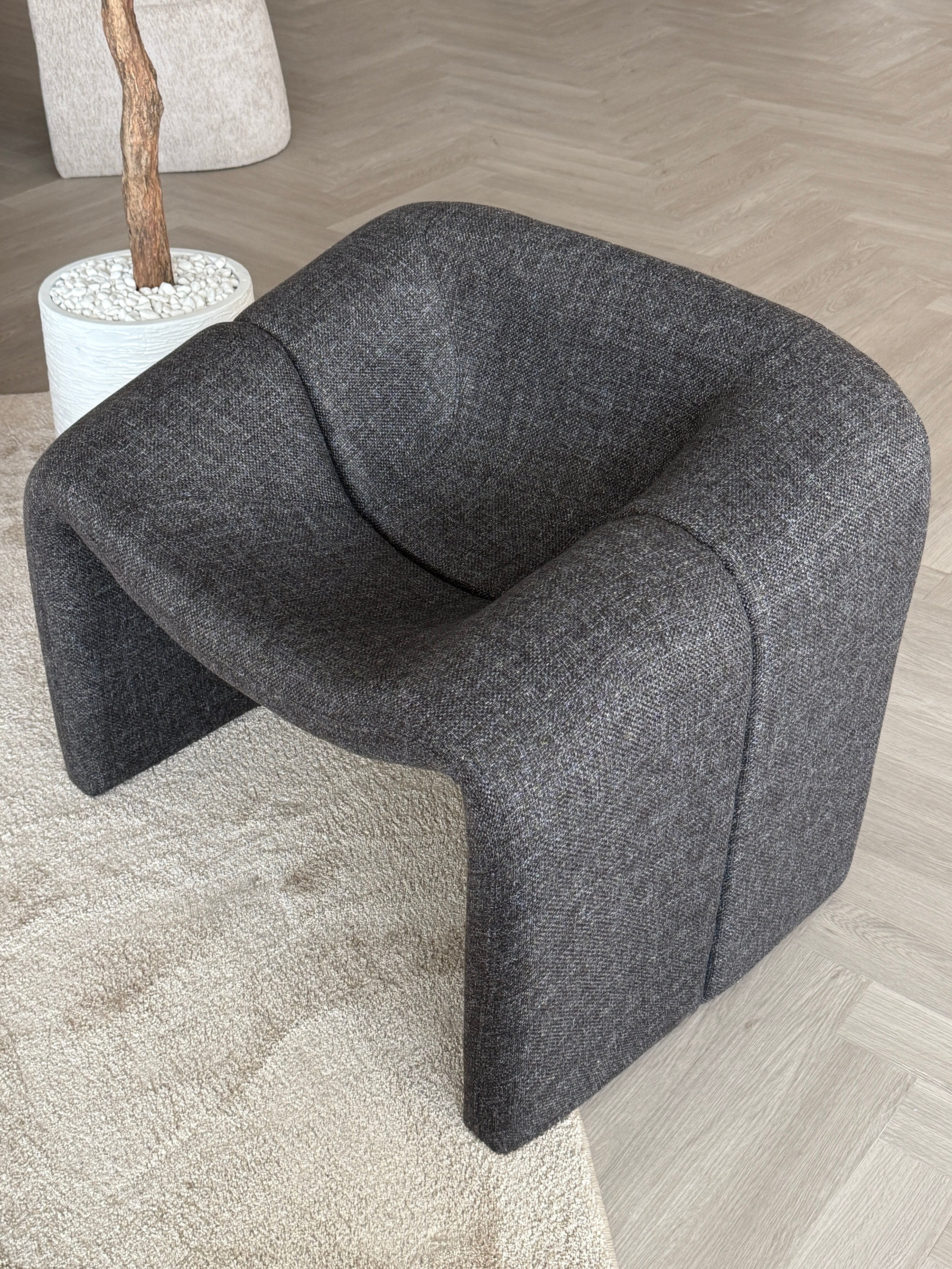 Zarah Lounge Chair