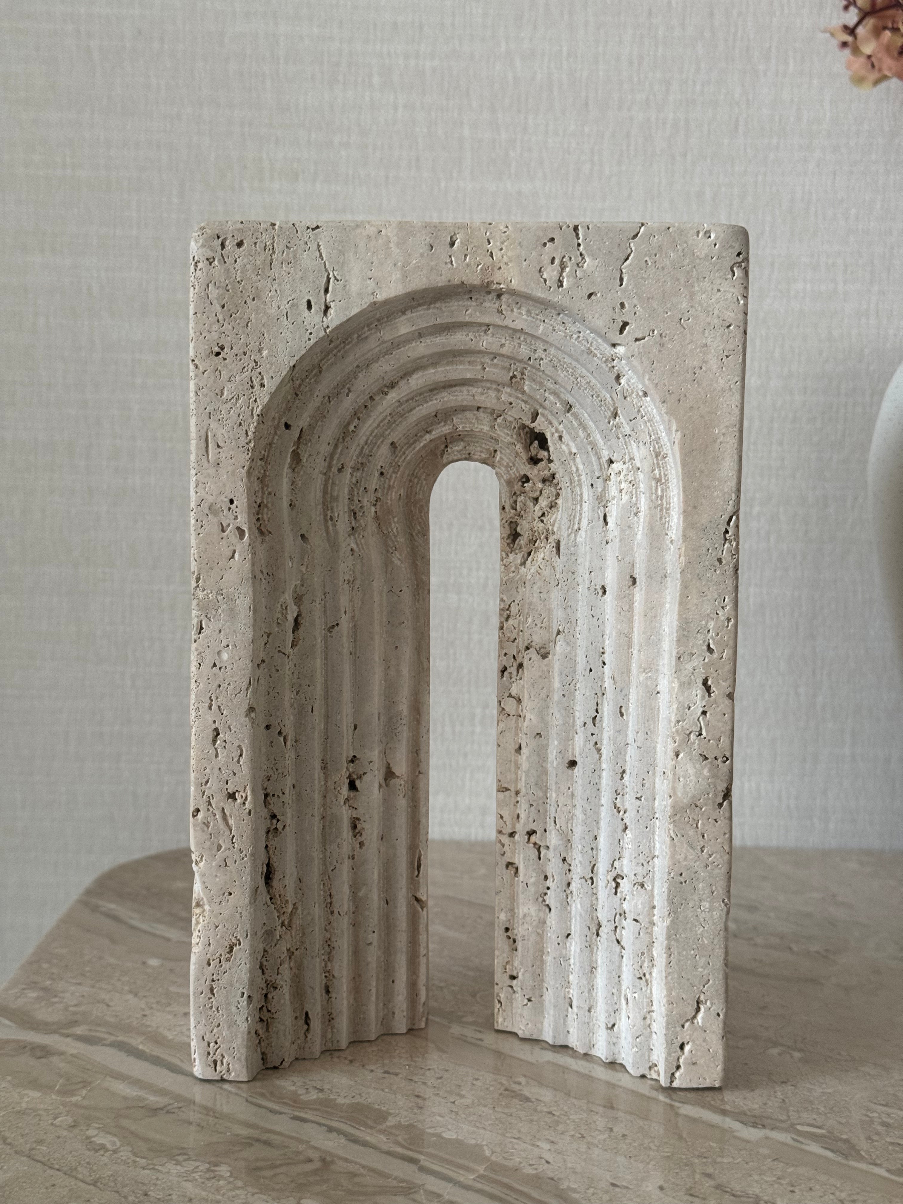 Talia Travertine Arch