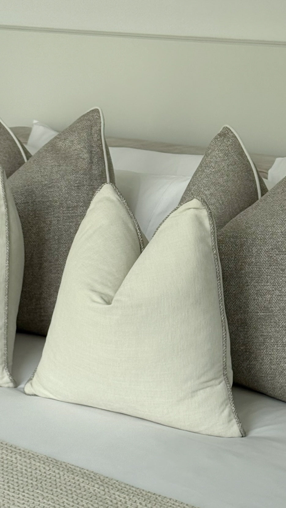 Light Ivory Cushion