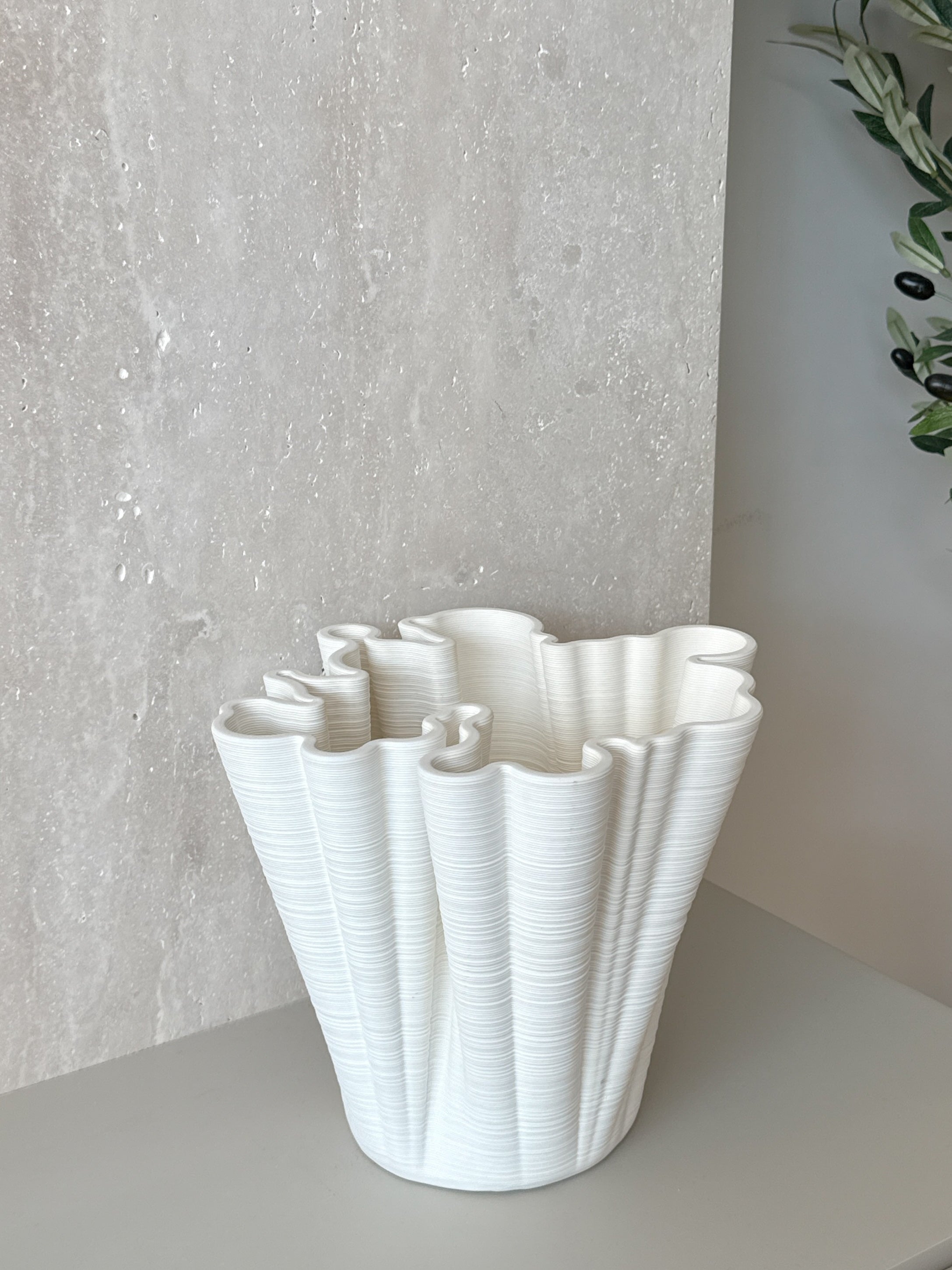 Anaya Vase