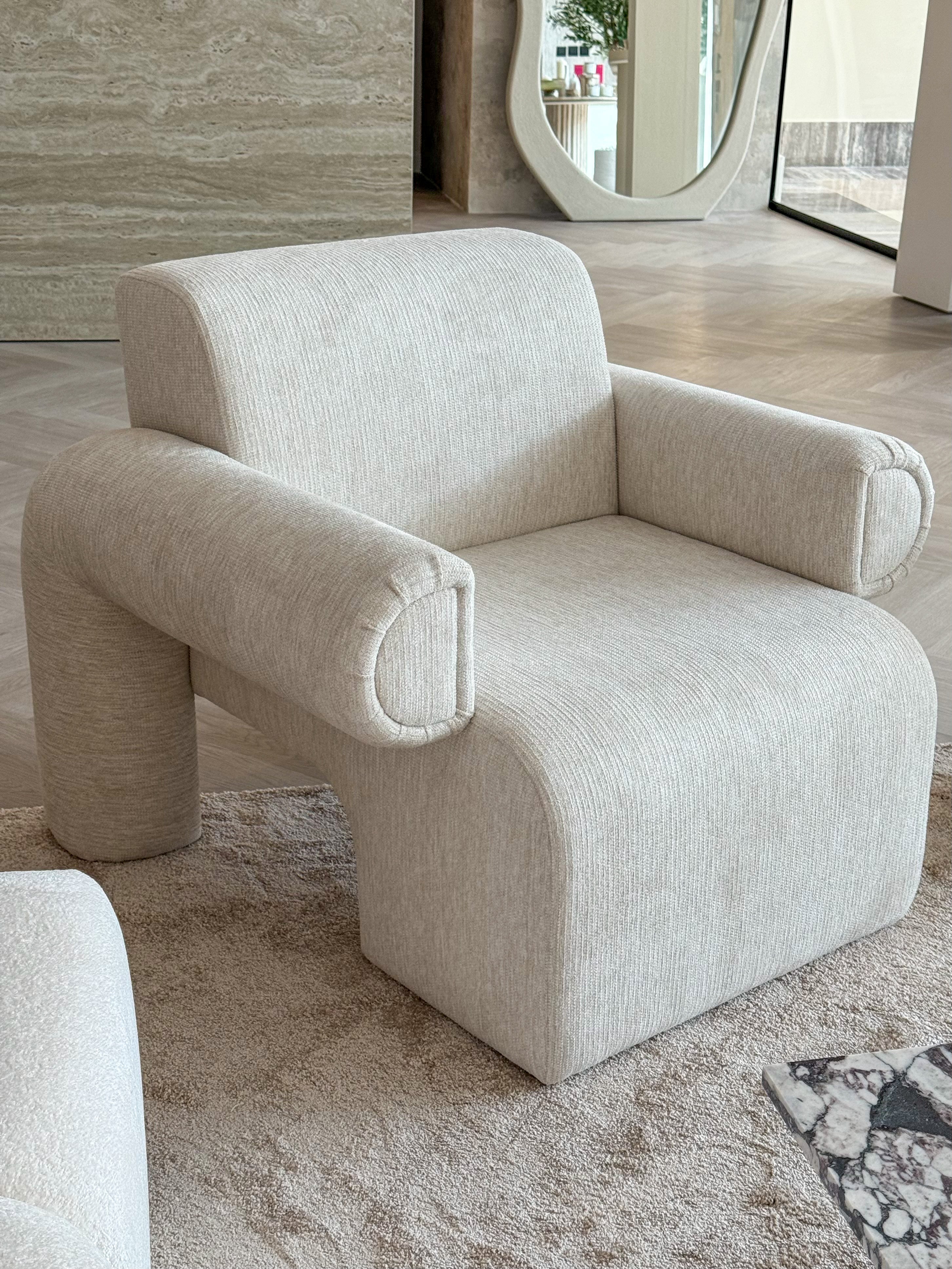 Axel Armchair