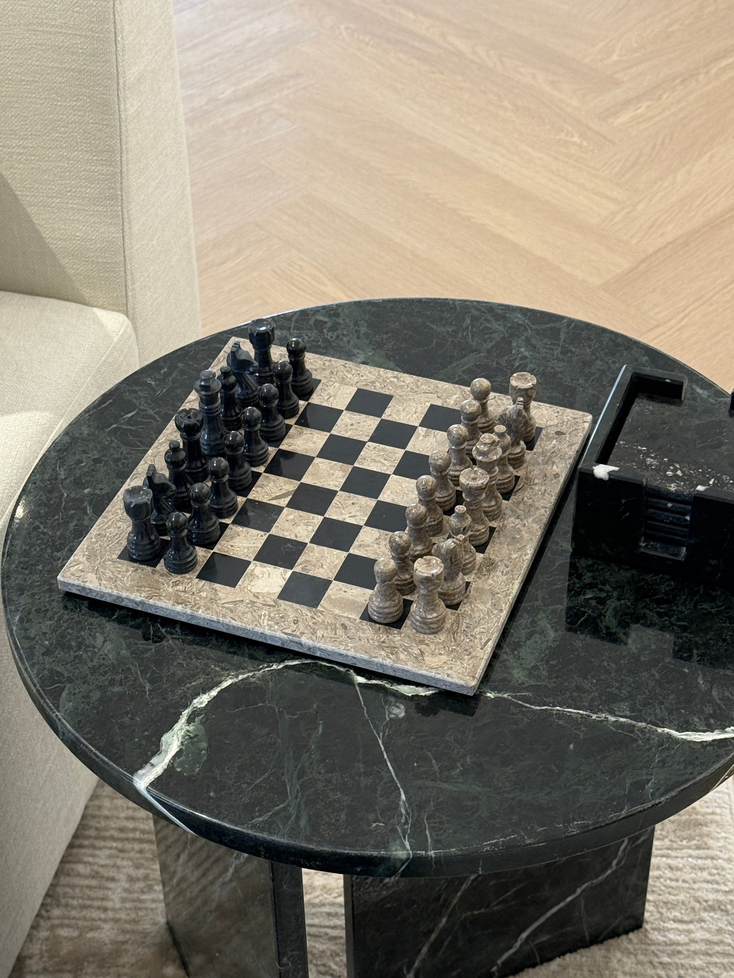 Ivy Oceanic & Black Marble Chessboard