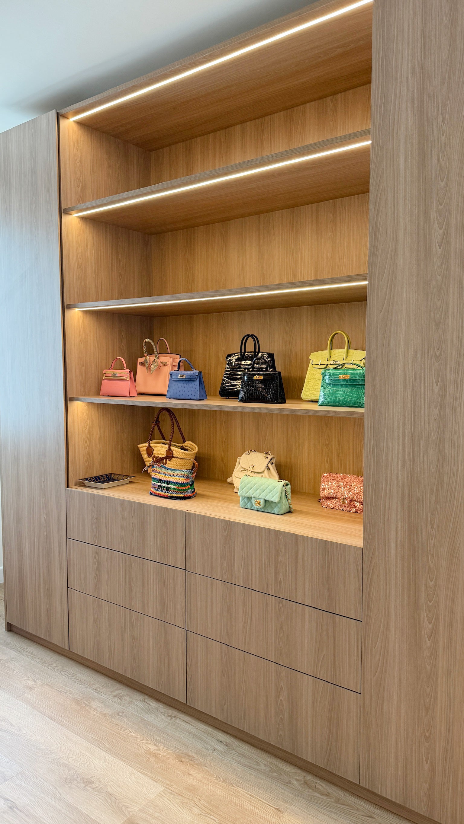 Ivory Walk In Wardrobe