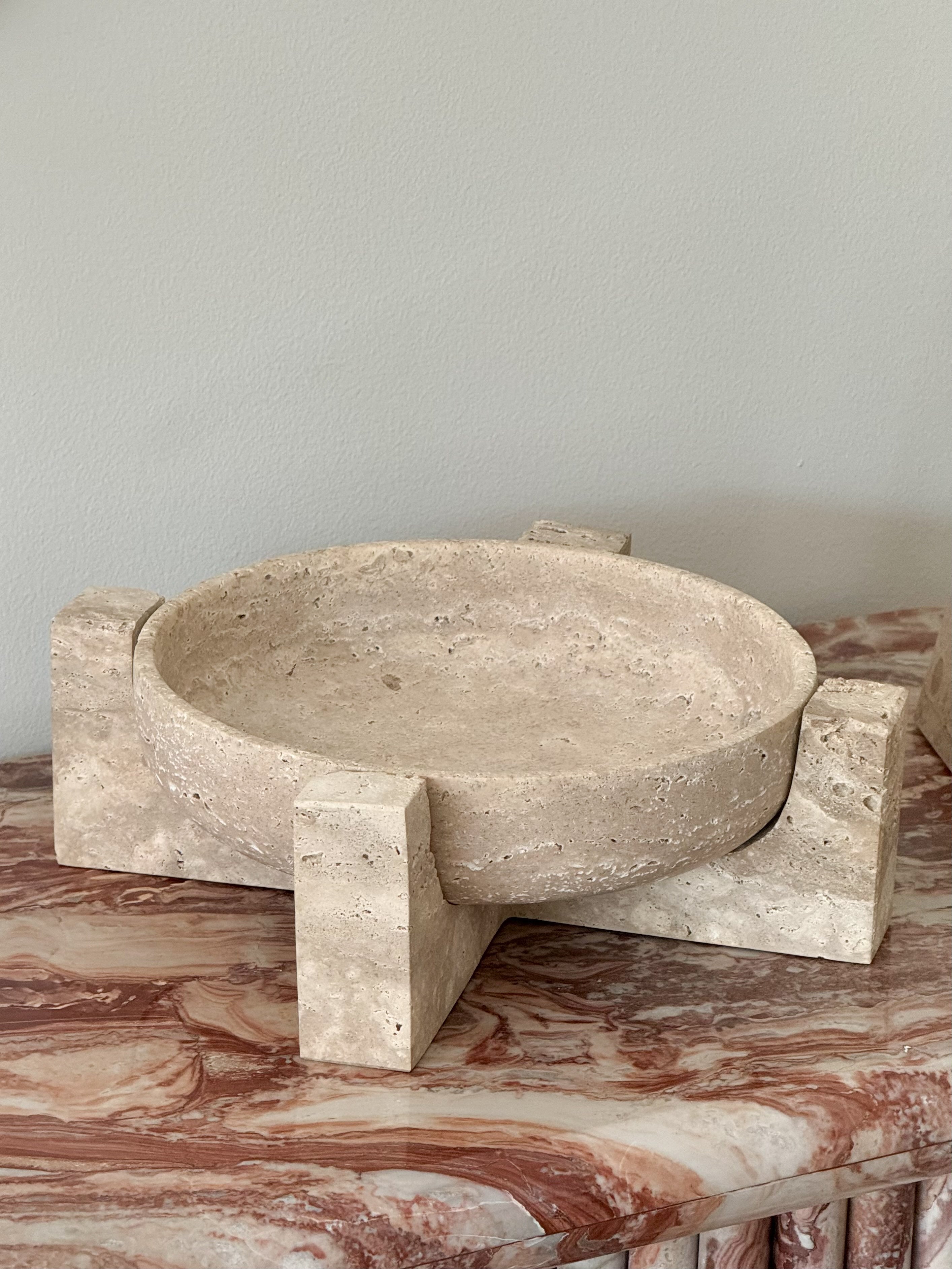 Lilian Travertine Bowl With Stand