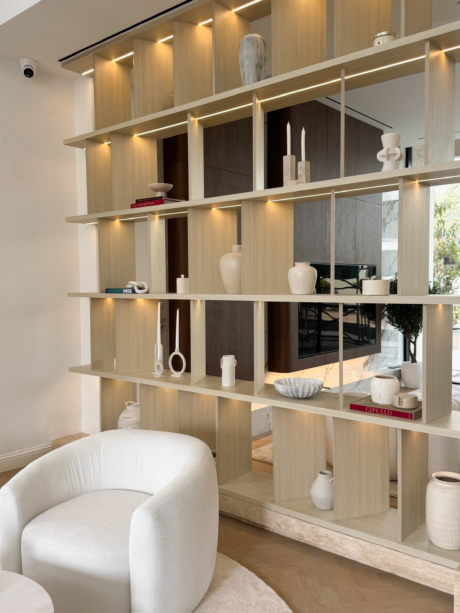 Demi Shelving