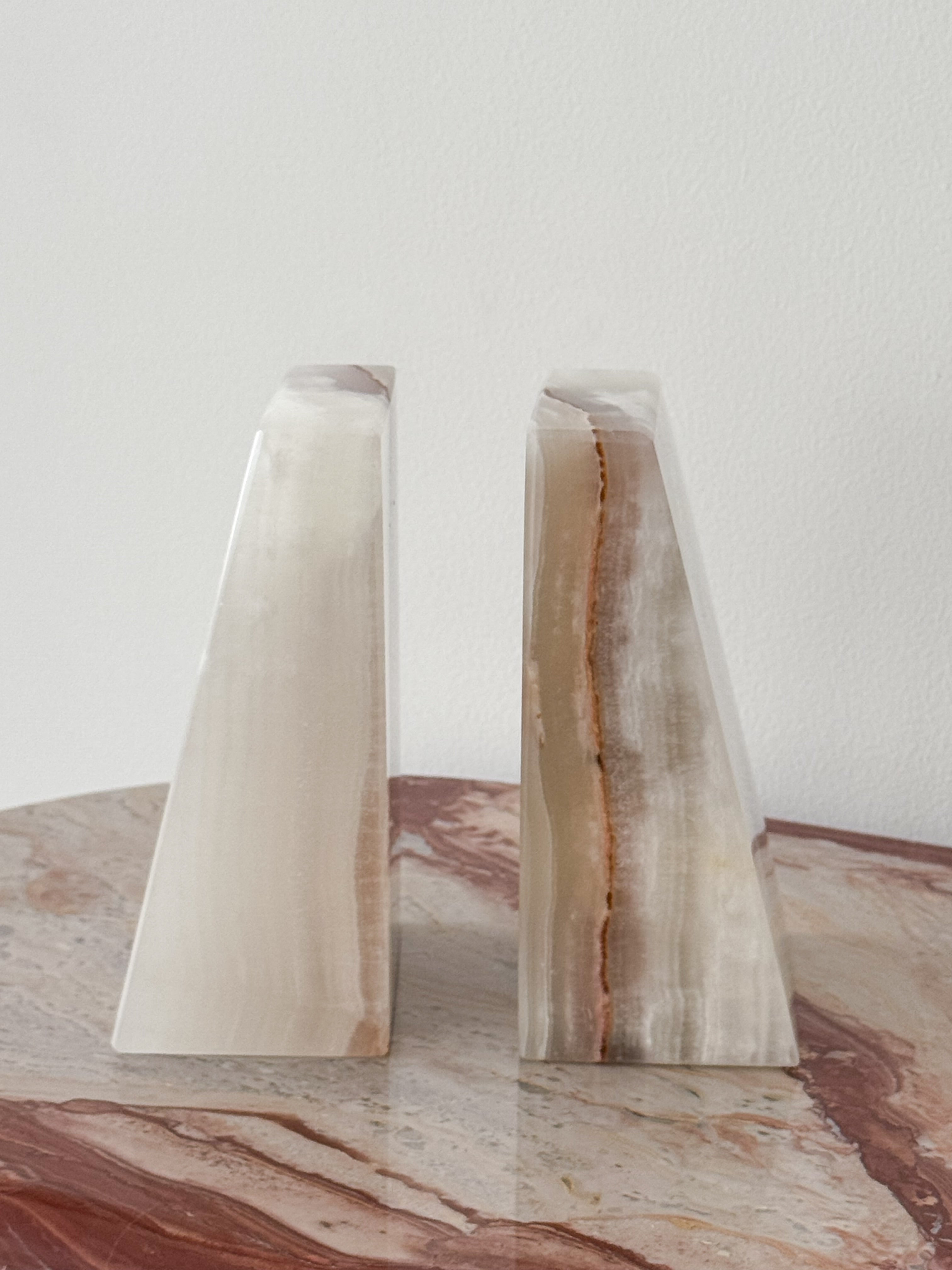 Giselle White Onyx Marble Bookend