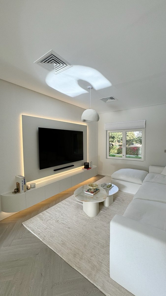 Klara Media Wall - PalmLiving Dubai