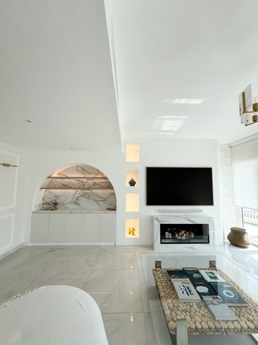 Valerie Media Wall & Bar - PalmLiving Dubai