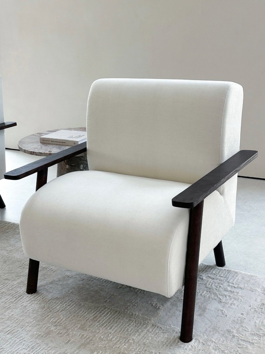 Yuki Lounge Chair - PalmLiving Dubai