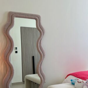 Wave Boucle Mirror