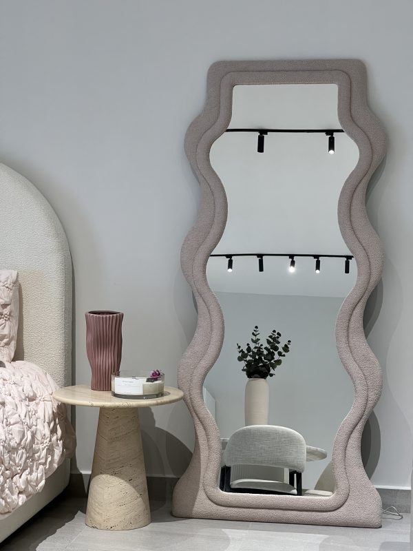 Wave Boucle Mirror